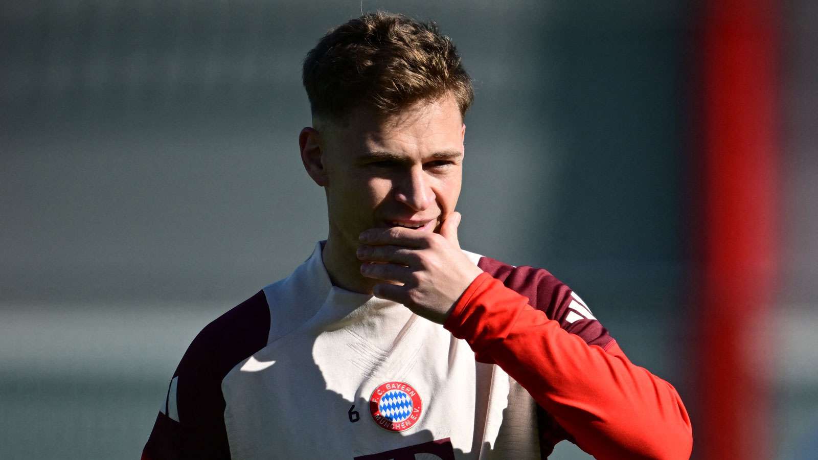 随即倒地不 随即倒地不